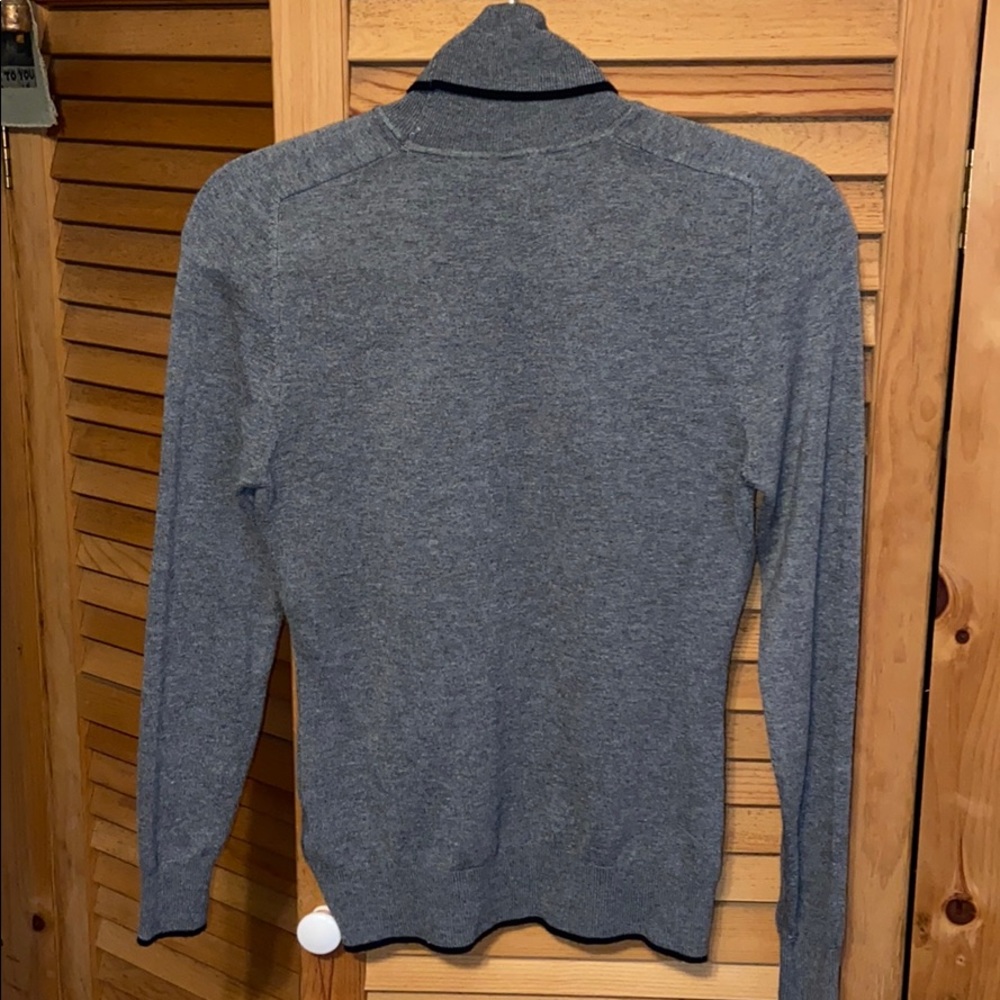 Classy Gray Turtleneck Sweater With Black Trim - image 2